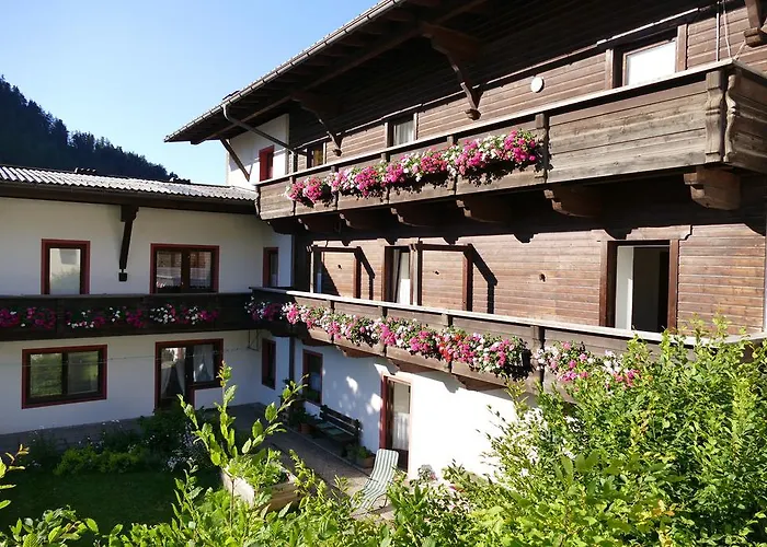 Brunnerhof 3* シャルニッツ